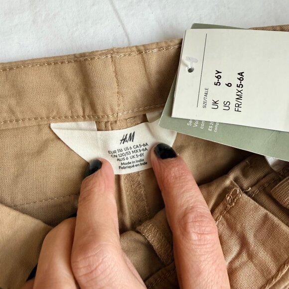 NWT H&M Boys Beige Cotton Chinos Pants Size 6 Adjustable Waist 100% Cotton - Picture 4 of 8